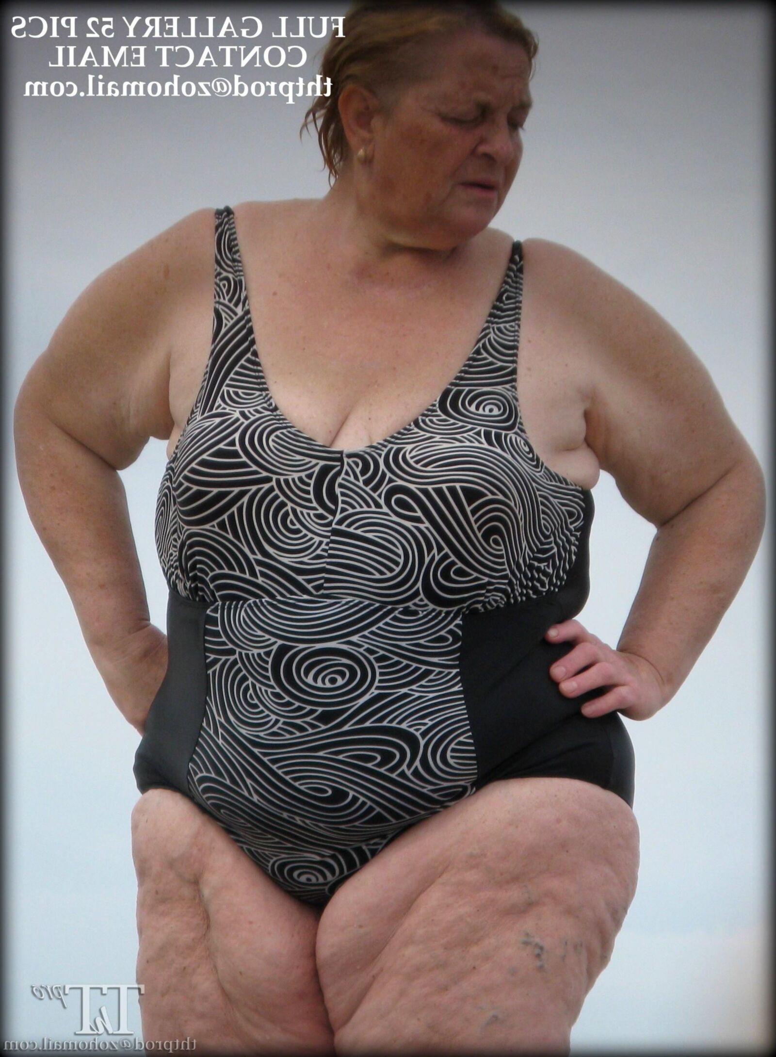 Big Titten Fat Ass am Strand