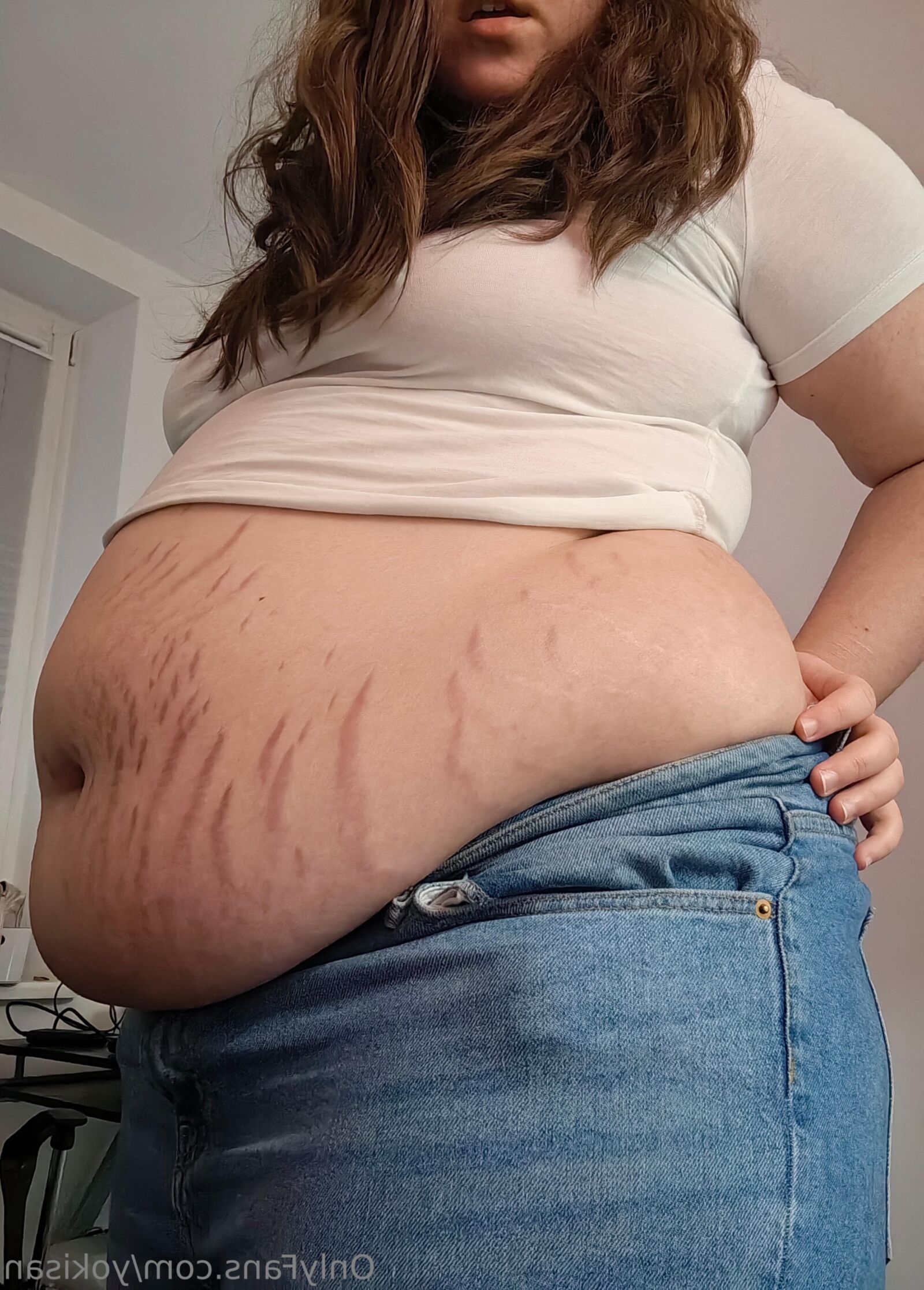 Liebe riesige Bauch.