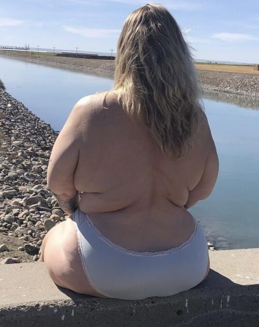 成熟したBBWクレア
