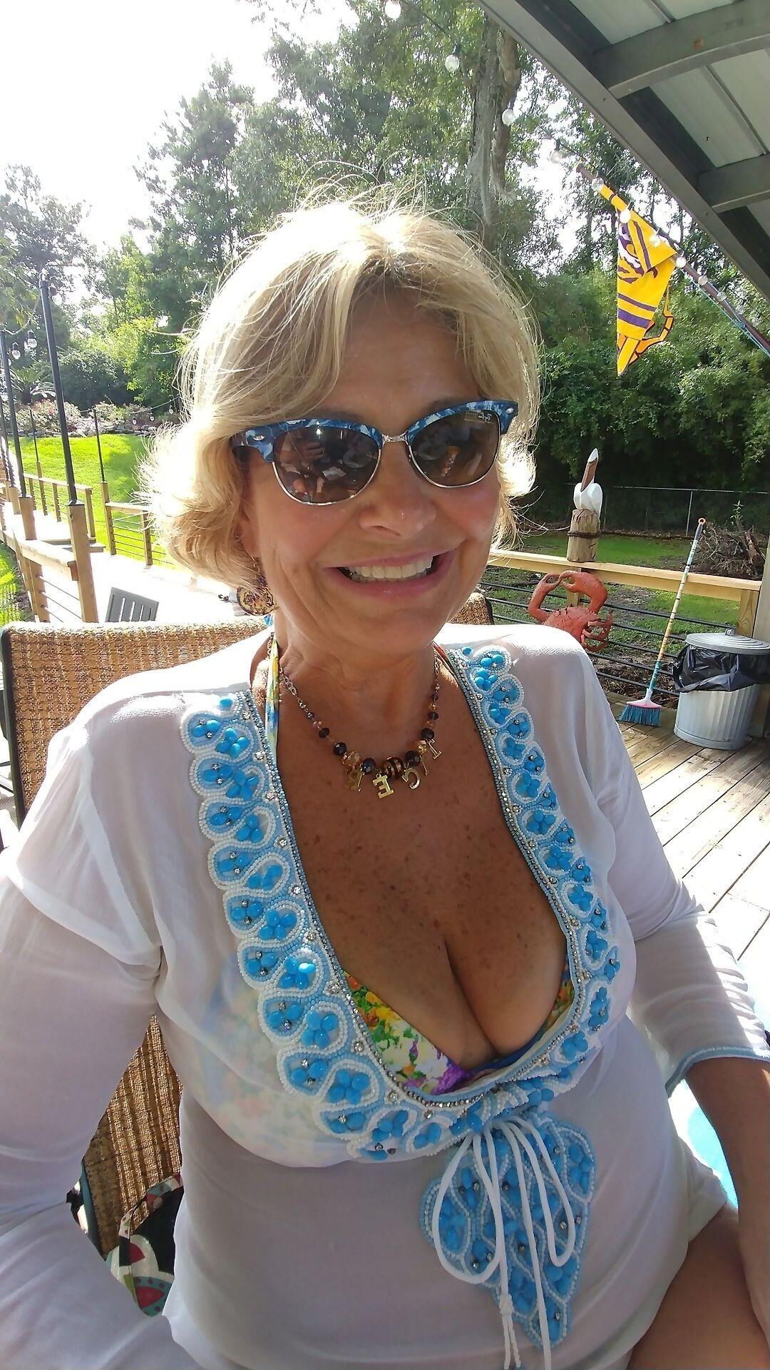 Granny / abuela / gilf / mujeres maduras