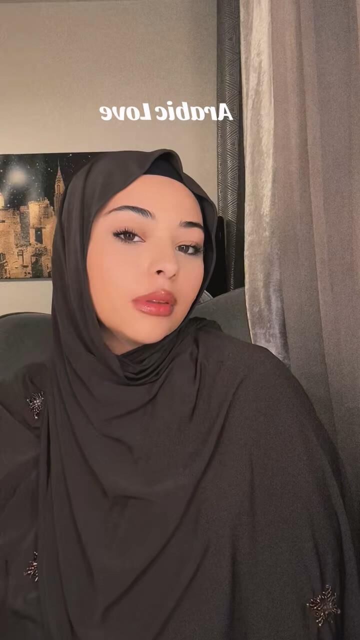 Puta esposa Hot Arab BBW Las grandes tetas expusieron su rostro degradó la degradaron