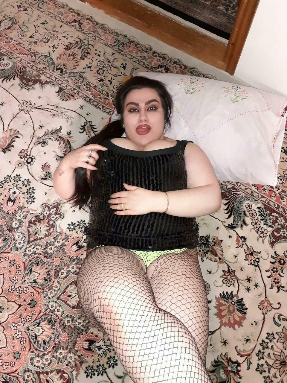 épouse bbw iranienne excitée