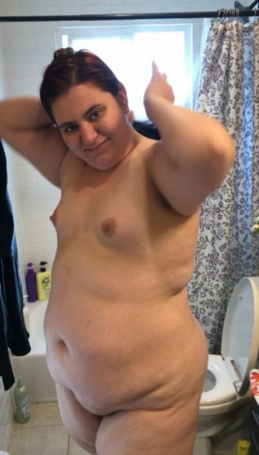 Minuscule titty gras cochon