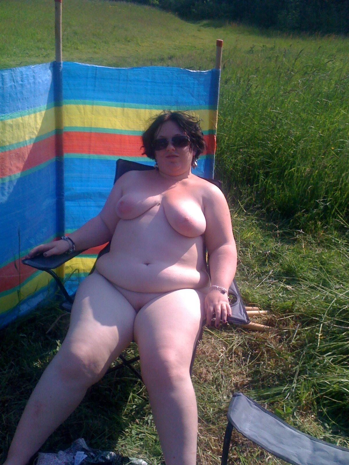 Algumas fotos antigas de Amy enquanto esperamos que ela recupere seu mojo
