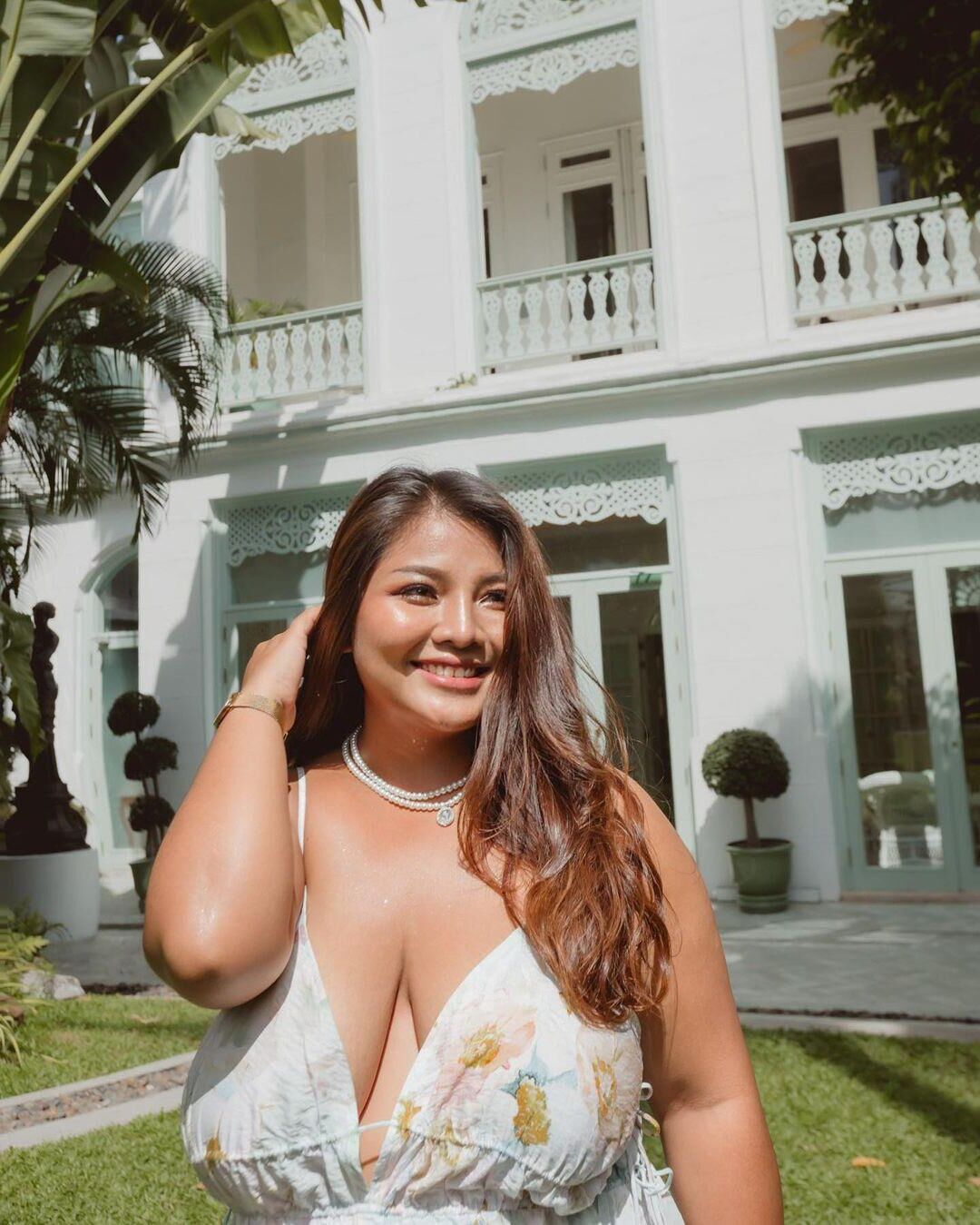 Thai BBW Non -nackt