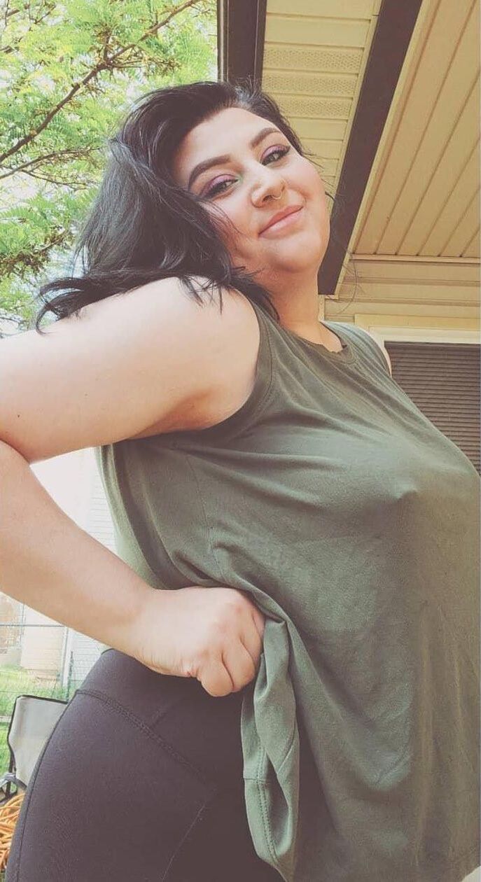 VoidVixen magnifique bbw gras chatte gooner amateur