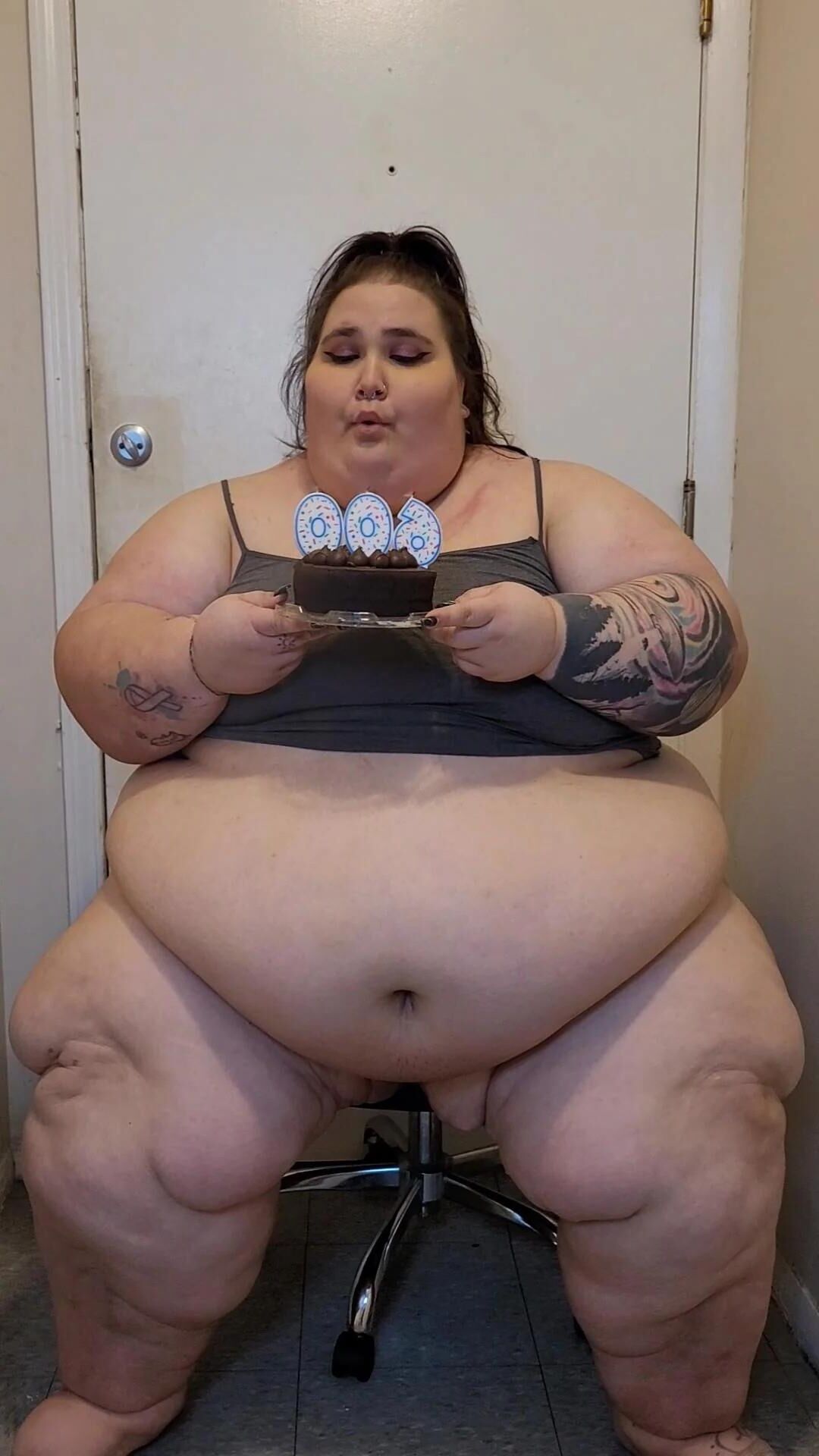 Cette Splendide Grosse Truie explosão La Balance Avec ses kgs